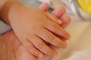 Cómo hacer una crianza respetuosa, cómo criar a un hijo con seguridad y confianza.